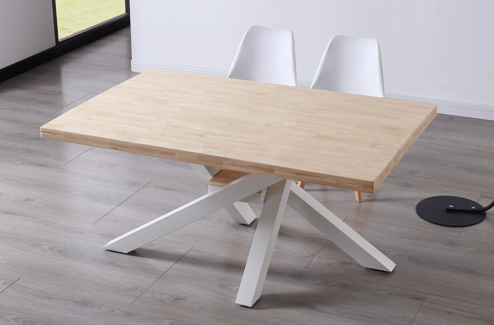 Mesa Comedor Fija Xena Roble Tapa con Forma