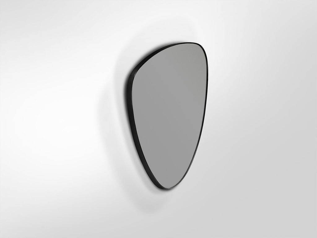 Espejo triangular Orio 84 × 55 negro mate