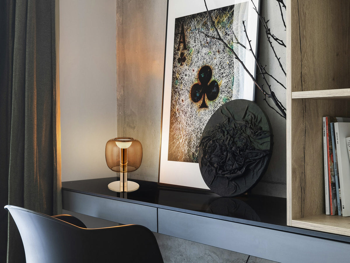 Lámpara de mesa Icon LED oro y ámbar