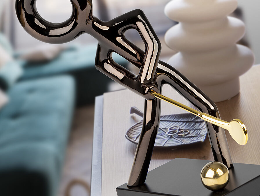 Figura decorativa Golf negro y oro