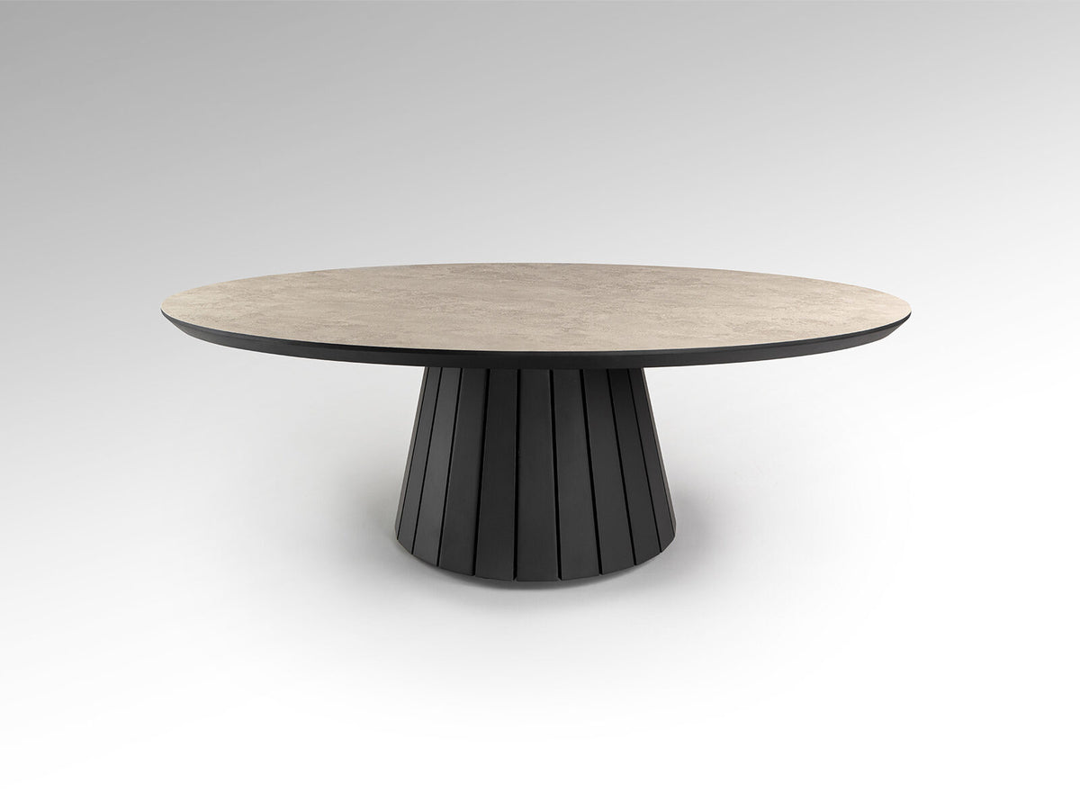 Mesa de centro Koria ovalada piedra y negro