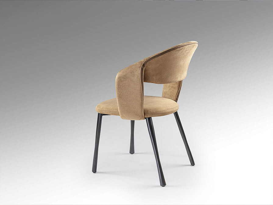 Silla Willy camel y negro