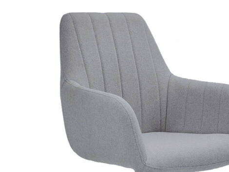 Sillón giratorio Garínoain 360º en tela easy clean