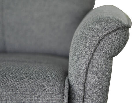 Sillón relax eléctrico Riezu con puerto USB, tela fácil limpieza