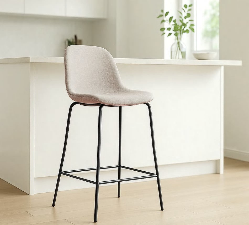 Taburete alto Zizur tapizado easy clean con patas negras